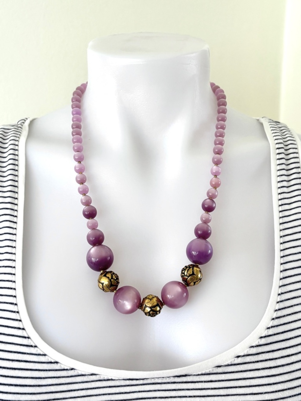 Vintage purple moonglow and gold tone rosettes beads necklace